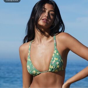 Pacsun Eco Green Floral Erica Triangle Bikini Top